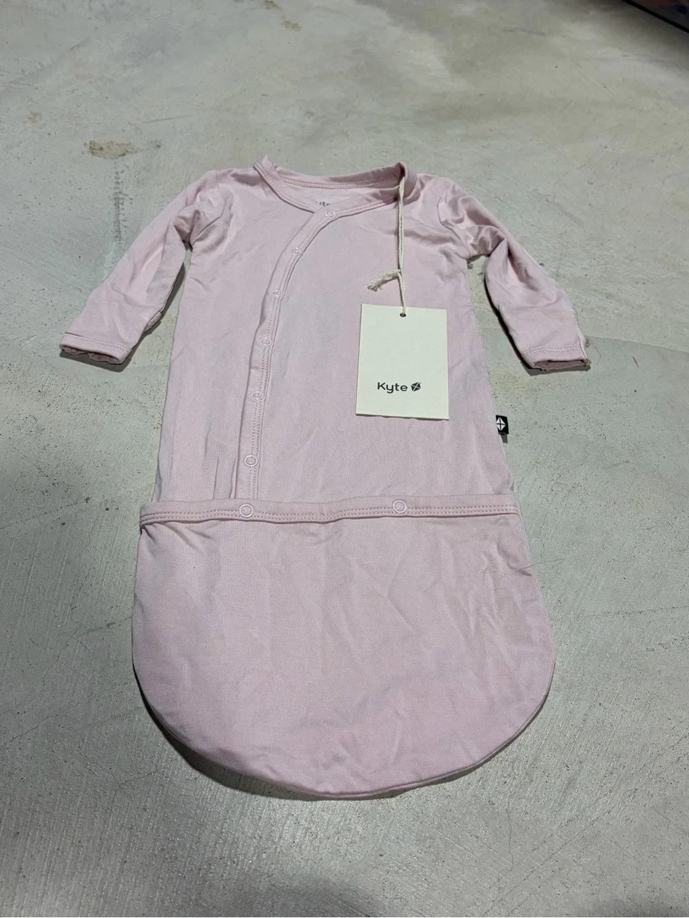 Kyte NWT Baby bundler snap Pink Infant Gown - Soft Bamboo newborn